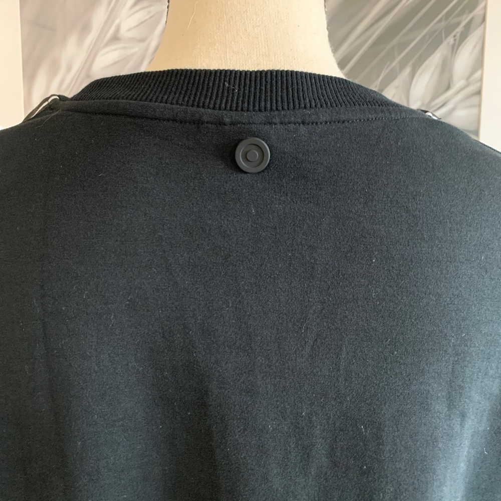 Hunter Cropped Sweater Size Medium - Picture 5 of 6